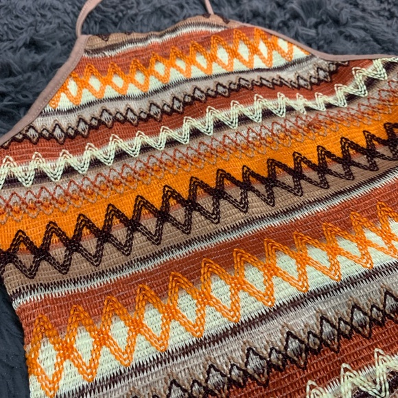 Multicolor Patterned Halter Top - Picture 2 of 3